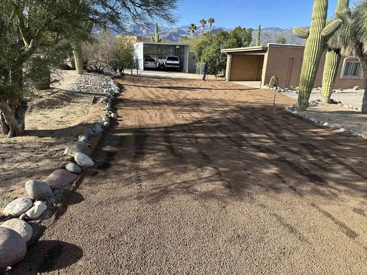 Tar and Chip Ranch Roads by Copper Canyon Paving